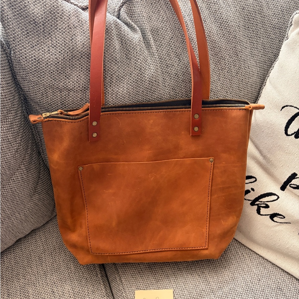 Portland leather goods - Wheat Medium Zip Tote